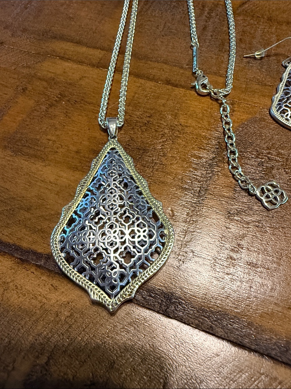 Kendra Scott Gold/Silver Filigree Teardrop Necklace and Earrings Set - Picture 2 of 3